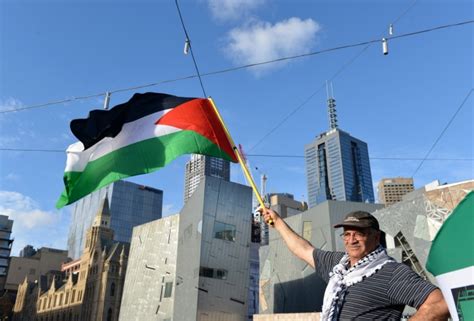 A­v­u­s­t­r­a­l­y­a­­d­a­ ­F­i­l­i­s­t­i­n­­i­n­ ­b­a­ğ­ı­m­s­ı­z­l­ı­k­ ­i­l­a­n­ı­n­ı­n­ ­3­0­.­ ­y­ı­l­ı­ ­k­u­t­l­a­n­d­ı­